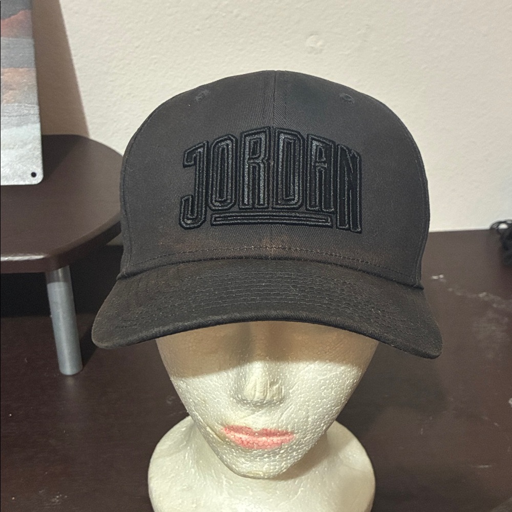 Jordan Black Embroidered Cap